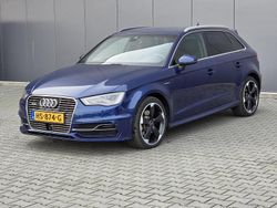 Blauw Gebruikt 2015 Audi A3 Sportback e-tron Ambition Hatchback | € 10.900 (Goede deal)