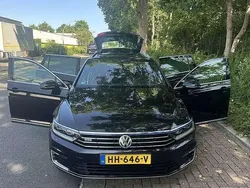 Zwart Gebruikt 2015 VW Passat Highline Stationwagen | € 10.599 (Eerlijke prijs)