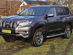 Grijs Gebruikt 2022 Toyota Land Cruiser SUV | € 53.950 (Eerlijke prijs)