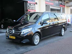 Zwart Gebruikt 2017 Mercedes V250 Avantgarde MPV | € 39.950 (Goede deal)