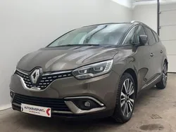 Bruin Gebruikt 2020 Renault Grand Scénic IV Initiale Paris MPV | € 21.990
