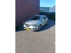 Grijs, metallic lak Gebruikt 2016 Renault Mégane GrandTour Zen Stationwagen | € 9.500 (Eerlijke prijs)