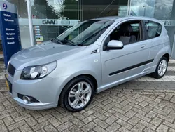 Grijs Gebruikt 2011 Chevrolet Aveo LS Hatchback | € 3.350 (Eerlijke prijs)