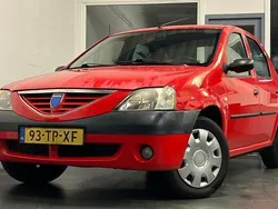 Rood Gebruikt 2007 Dacia Logan Lauréate Sedan | € 995 (Goede deal)