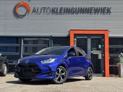 Blauw Nieuw 2025 Toyota Yaris Hybrid Hatchback | € 27.450 (Goede deal)