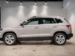 Grijs Gebruikt 2019 Skoda Karoq Business Line SUV | € 21.995 (Goede deal)