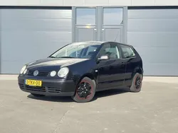 Zwart Gebruikt 2005 VW Polo Hatchback | € 1.350 (Goede deal)