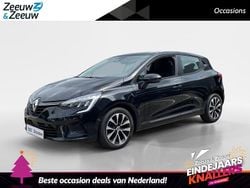 Zwart Gebruikt 2022 Renault Clio V Intens Hatchback | € 12.430 (Goede deal)