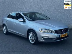 Grijs Gebruikt 2014 Volvo S60 Momentum Sedan | € 11.950 (Iets duurder)