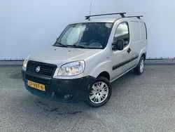 Zilver Gebruikt 2006 Fiat Doblò Basis MPV | € 950 (Goede deal)