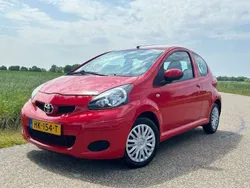 Rood Gebruikt 2011 Toyota Aygo Comfort Hatchback | € 3.850 (Eerlijke prijs)