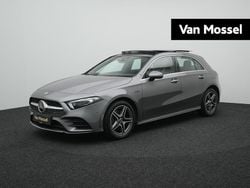Grijs Gebruikt 2021 Mercedes A250 AMG line Hatchback | € 31.900 (Eerlijke prijs)