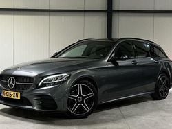 Grijs Gebruikt 2020 Mercedes C180 AMG Stationwagen | € 24.400 (Goede deal)