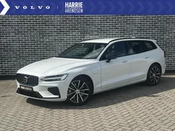 Wit Gebruikt 2025 Volvo V60 Plus Stationwagen | € 50.194 (Iets duurder)
