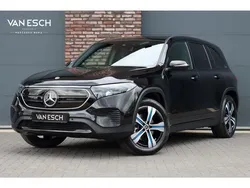 Zwart Gebruikt 2023 Mercedes EQB300 Luxury SUV | € 39.500 (Eerlijke prijs)