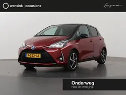 Rood Gebruikt 2019 Toyota Yaris Hybrid Hatchback | € 18.830 (Eerlijke prijs)