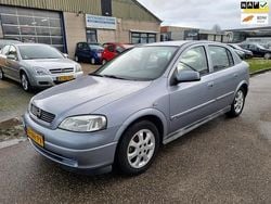Grijs Gebruikt 2003 Opel Astra Njoy Hatchback | € 1.250 (Eerlijke prijs)
