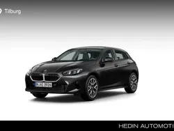 Zwart Nieuw 2024 BMW 120 Comfort Edition Hatchback | € 49.034