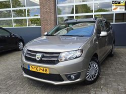 Bruin Gebruikt 2014 Dacia Logan MCV Lauréate MPV | € 4.995 (Eerlijke prijs)