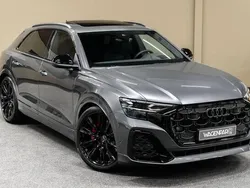 Grijs Nieuw 2025 Audi Q8 Competition SUV | € 129.750 (Duur)