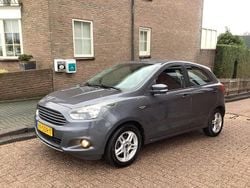 Grijs (metallic) Gebruikt 2016 Ford Ka Trend Hatchback | € 6.450 (Eerlijke prijs)