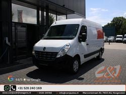 Wit Gebruikt 2013 Renault Master Van | € 2.950
