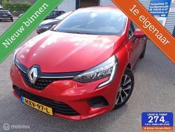 Rood Gebruikt 2022 Renault Clio V Intens Hatchback | € 15.950 (Goede deal)