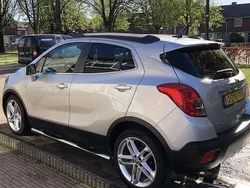Grijs Gebruikt 2015 Opel Mokka Cosmo SUV | € 11.950 (Eerlijke prijs)