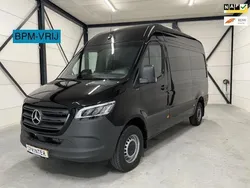 Zwart Nieuw 2024 Mercedes Sprinter Van | € 52.950