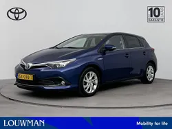 Blauw Gebruikt 2015 Toyota Auris Hybrid Hatchback | € 16.450 (Eerlijke prijs)