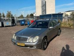 Grijs Gebruikt 2004 Mercedes E240 Elegance Stationwagen | € 3.499 (Goede deal)
