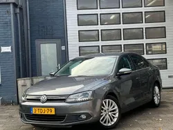 Grijs Gebruikt 2013 VW Jetta Hybrid Highline Sedan | € 8.995 (Eerlijke prijs)