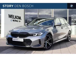 Grijs Gebruikt 2023 BMW 318 M Sport Stationwagen | € 40.950 (Duur)
