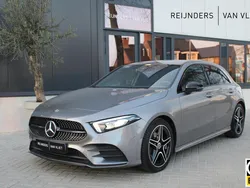 Grijs Gebruikt 2022 Mercedes A180 Business Hatchback | € 28.890 (Eerlijke prijs)