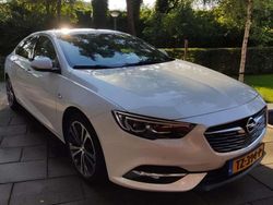 Wit Gebruikt 2017 Opel Insignia Sedan | € 10.995 (Super prijs)