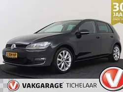 Zwart Gebruikt 2013 VW Golf VII Highline Hatchback | € 9.945 (Eerlijke prijs)