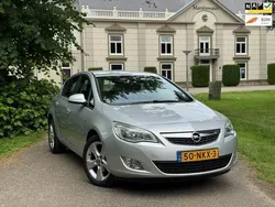 Grijs Gebruikt 2010 Opel Astra Edition Hatchback | € 3.250 (Goede deal)