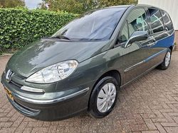 Grijs Gebruikt 2008 Peugeot 807 MPV | € 4.950