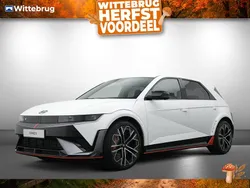 Wit Nieuw 2025 Hyundai Ioniq 5 SUV | € 74.925