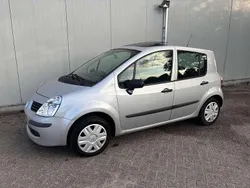 Grijs Gebruikt 2007 Renault Modus Authentique MPV | € 2.845 (Eerlijke prijs)