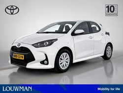 Wit Gebruikt 2024 Toyota Yaris Active Hatchback | € 22.945 (Eerlijke prijs)