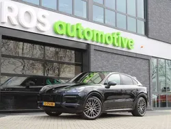 Zwart Gebruikt 2022 Porsche Cayenne Platinum Edition SUV | € 81.950 (Goede deal)