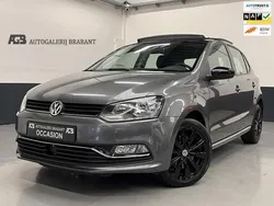 Grijs Gebruikt 2015 VW Polo LOUNGE Hatchback | € 11.499 (Iets duurder)
