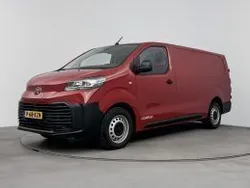 Rood Gebruikt 2024 Toyota Proace Van | € 29.950 (Goede deal)