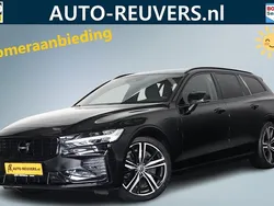 Zwart Gebruikt 2022 Volvo V60 R-Design Stationwagen | € 38.900 (Eerlijke prijs)