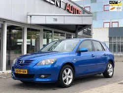 Blauw Gebruikt 2004 Mazda 3 Inclusive Hatchback | € 1.250 (Eerlijke prijs)