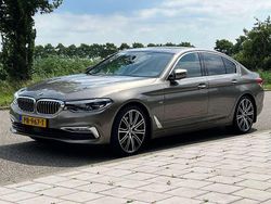 Brons Gebruikt 2017 BMW 540 Luxury Line Sedan | € 35.000