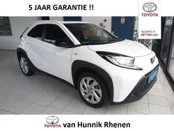 Wit Gebruikt 2024 Toyota Aygo Hatchback | € 19.950 (Super prijs)