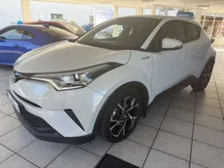 Wit Gebruikt 2019 Toyota C-HR Team SUV | € 20.940 (Eerlijke prijs)