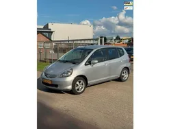 Grijs Gebruikt 2006 Honda Jazz LS Hatchback | € 2.750 (Eerlijke prijs)